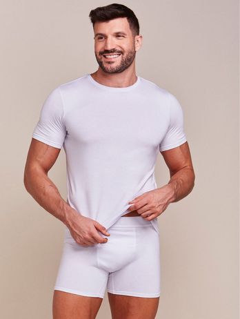 Camiseta de hombre blanca de viscosa de manga corta y cuello redondo