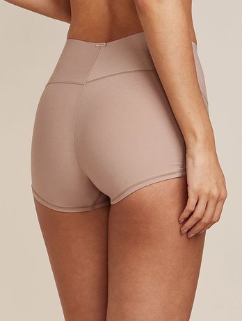 Bermudas Cortas en Microfibra Ante Beige