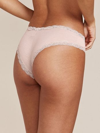 Tanga Brasileña De Modal Y Ballet Detalle De Encaje Beige